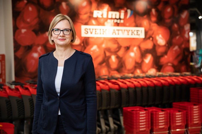 „Rimi Lietuva“ atstovė Dalia Čenkienė džiaugiasi tarptautiniu įvertinimu – kūrybiški ir kokybiški produktai pelnė apdovanojimus Amsterdame.